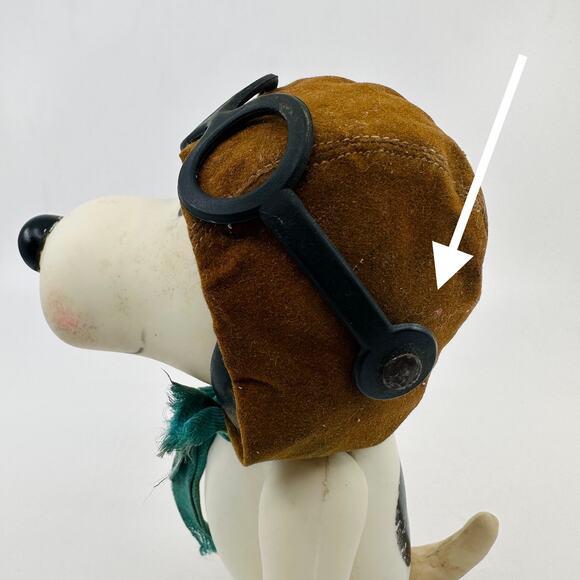 Vtg Snoopy Toy Flying Plastic Toy w/Hat, Scarf & Glass Charlie Brown 60s Vintage - Picture 9 of 9